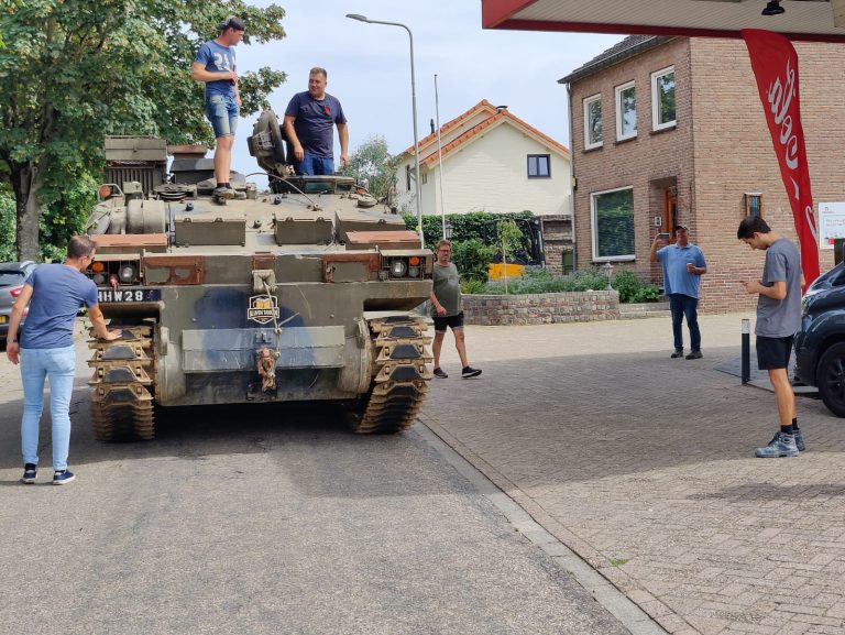 9362b721-74ab-4477-86b6-0bec21bbcd94